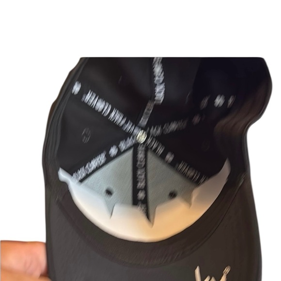 Black Clover Men's Black/White Hat “Live Lucky” - Picture 5 of 5